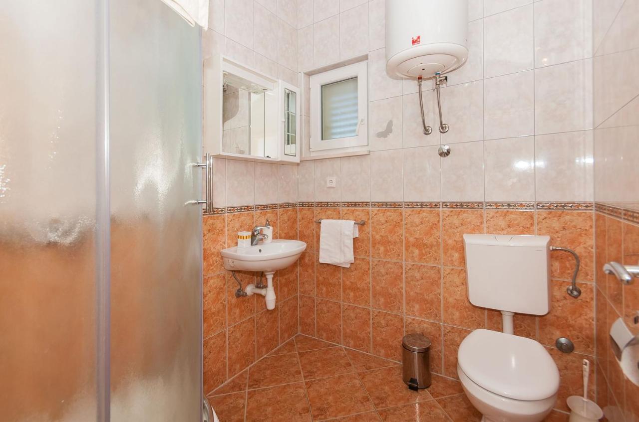 Apartments Marija ピサック エクステリア 写真