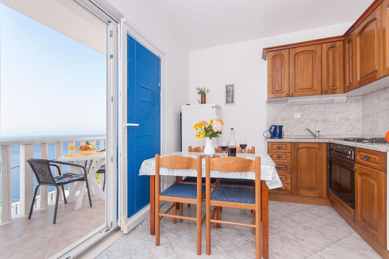 Apartments Marija ピサック エクステリア 写真