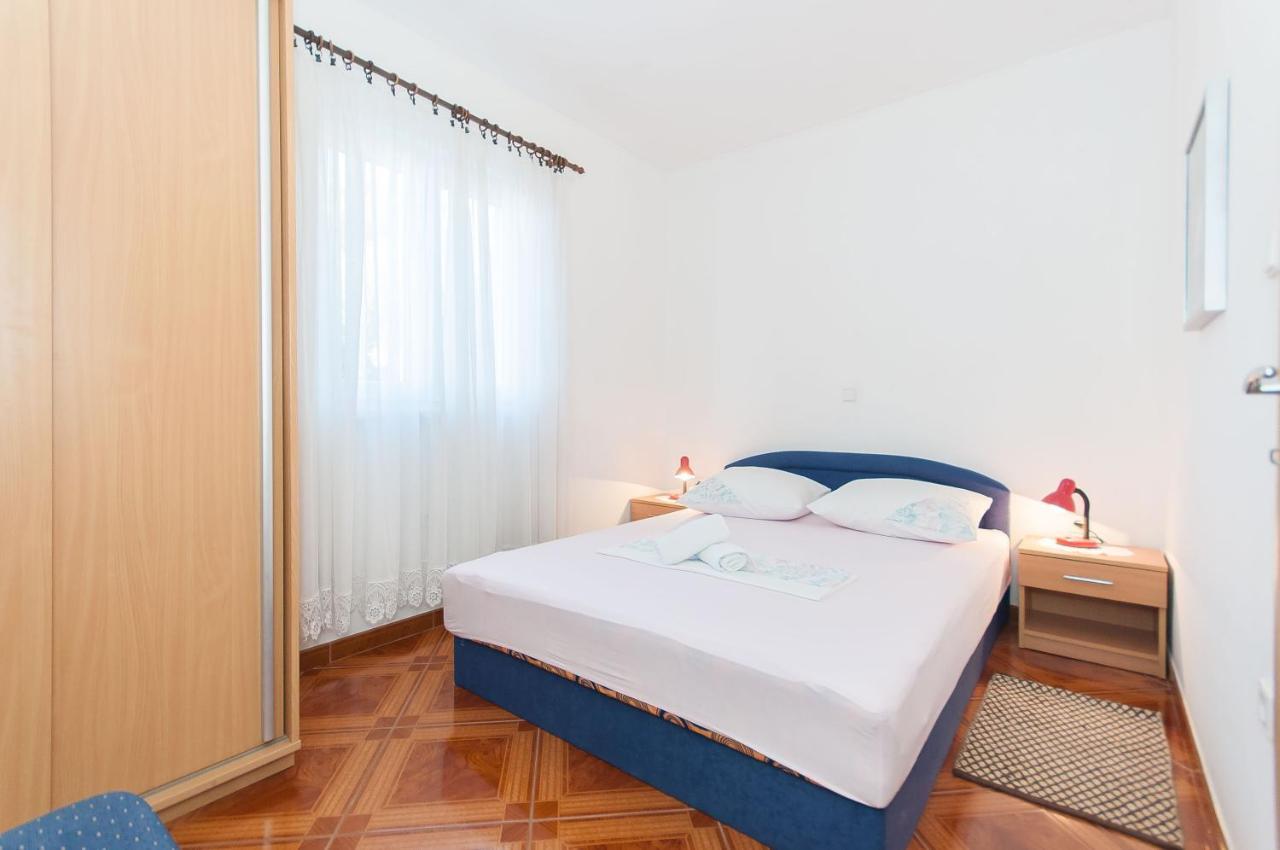 Apartments Marija ピサック エクステリア 写真